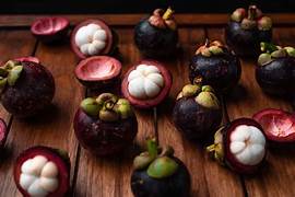Mangosteen fruit seeds for planting – Heirloom & Non-GMO garden seeds for sweet tropical harvests
