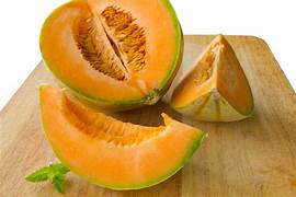 Orange Cantalupo Almizcle fruit seeds for planting – Heirloom & Non-GMO unique sweet garden seeds