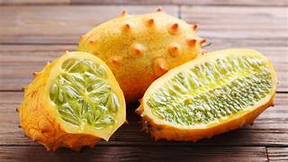 Yellow Kiwano Melon fruit seeds for planting - Heirloom & Non-GMO Garden seeds, spiky exotic melon variety