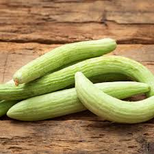Armenian Pale Green Cucumber Seeds for Planting – Heirloom Non-GMO Seeds, crisp and curling fruits – 100 pcs